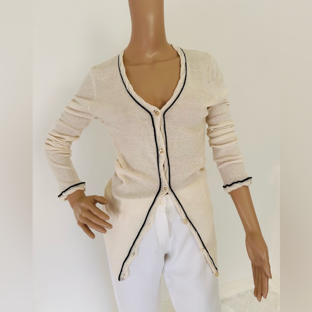 Beautiful cardigan 85% Cotton 15% Cashmere with a black stripe